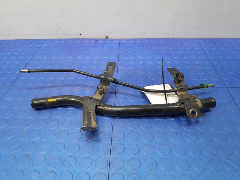 2011 Infiniti QX56 Fuel Filler Neck