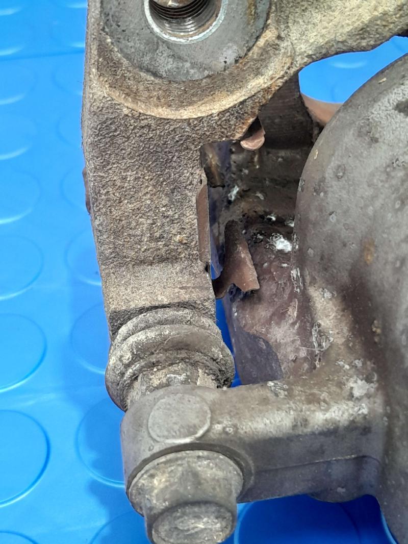 2009 Toyota RAV4 Caliper