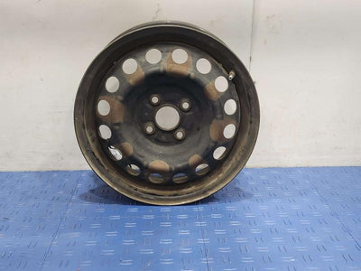 2013 Toyota Yaris Wheel