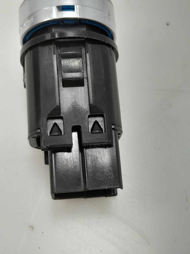 2013 - 2019 Ford Escape Keyless Ignition Button with Key Fob OEM CV6Z11572A