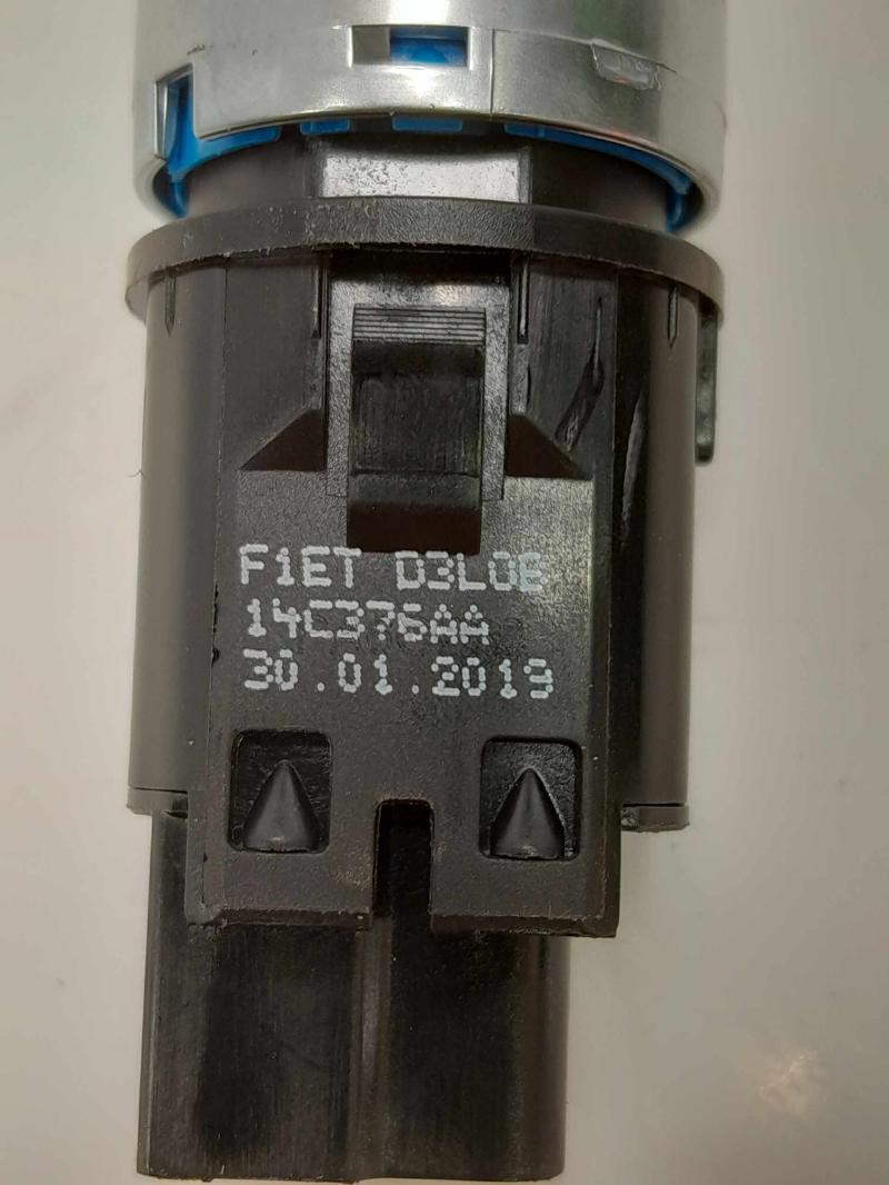 2013 - 2019 Ford Escape Keyless Ignition Button with Key Fob OEM CV6Z11572A