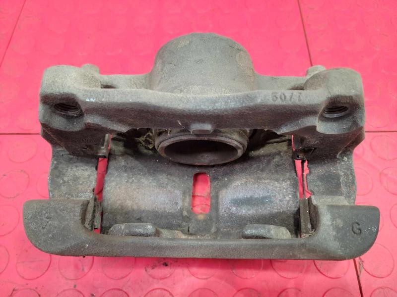 2018 Nissan Rogue Sport Caliper