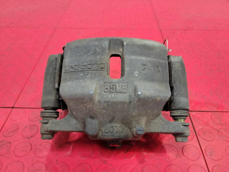 2018 Nissan Rogue Sport Caliper