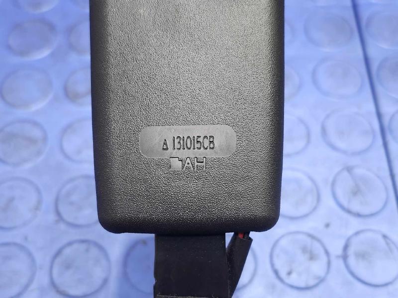 2014 Mazda Mazda3 Front Seat Belt