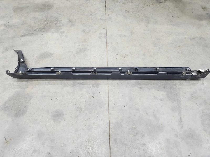 2010 Chevrolet Impala Rocker Moulding