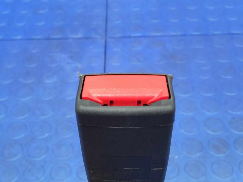 2018 Chevrolet Malibu Front Seat Belt