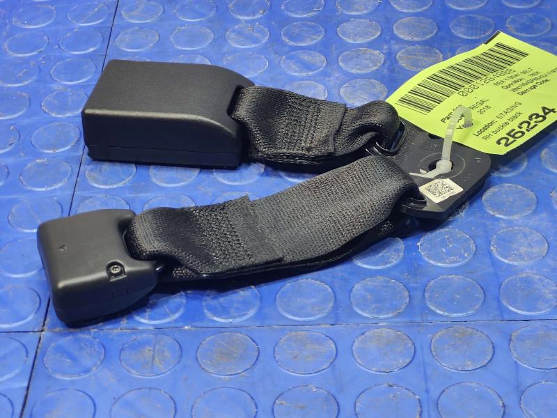 2018 Buick Regal Rear Seat Belt