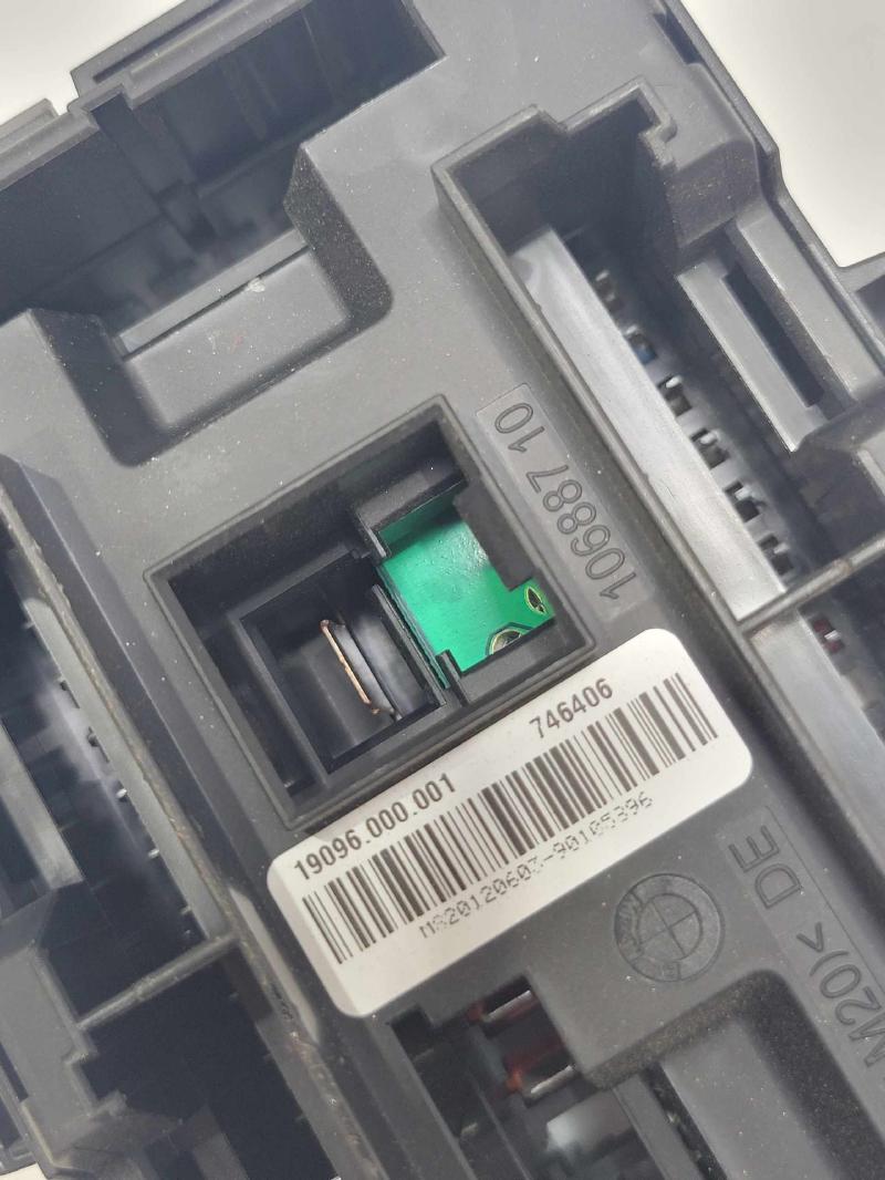 2012 BMW 328i Engine Fuse Box