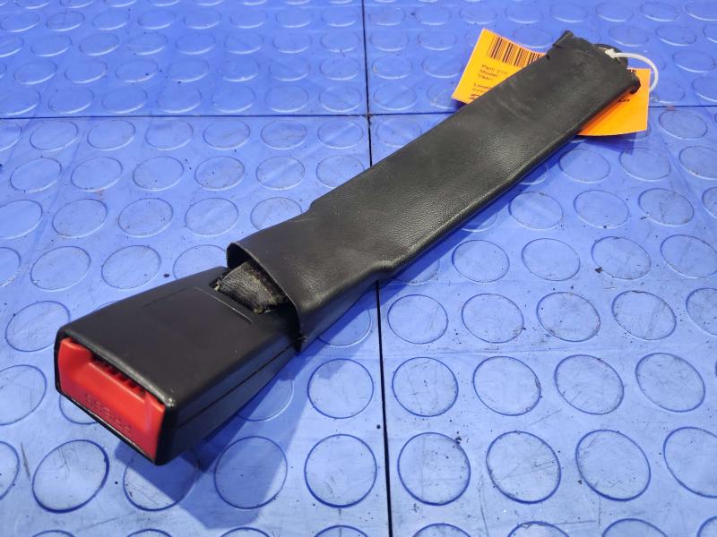2006 Ford Mustang Front Seat Belt