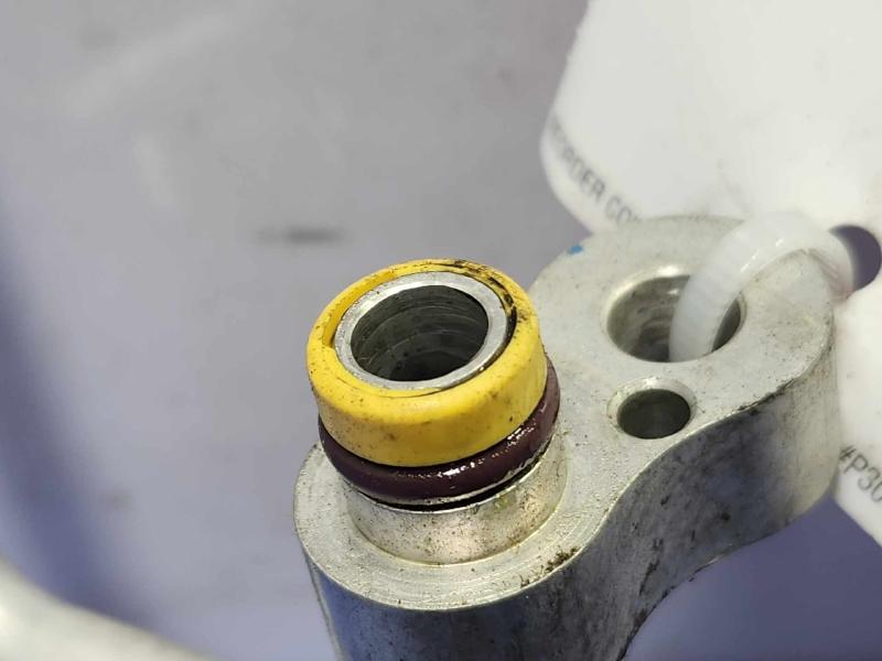 2003-2005 BMW Z4 AC Dryer Expansion Valve Pipe Genuine OEM 64536909237