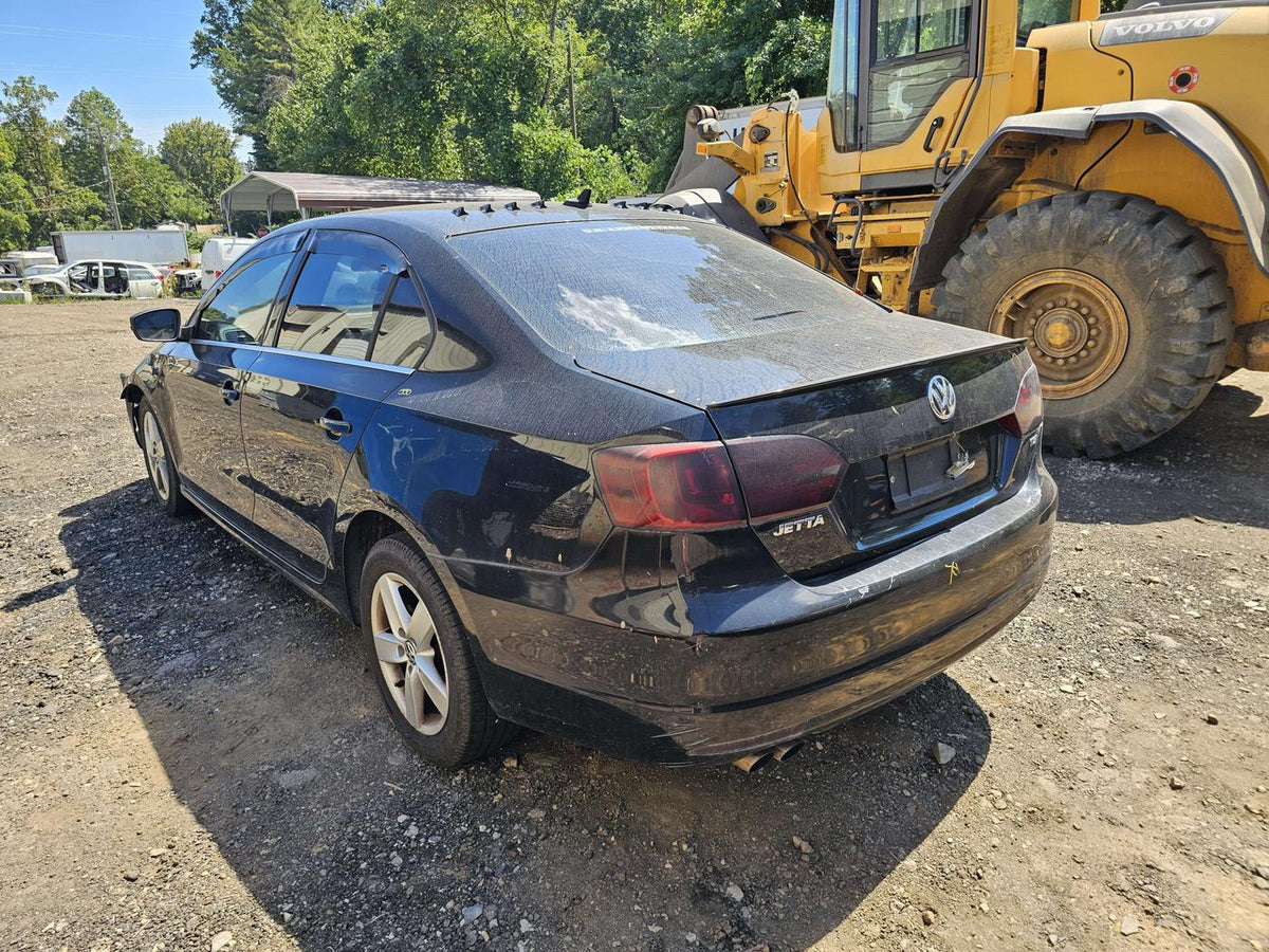 2012 Volkswagen Jetta Beam Axle
