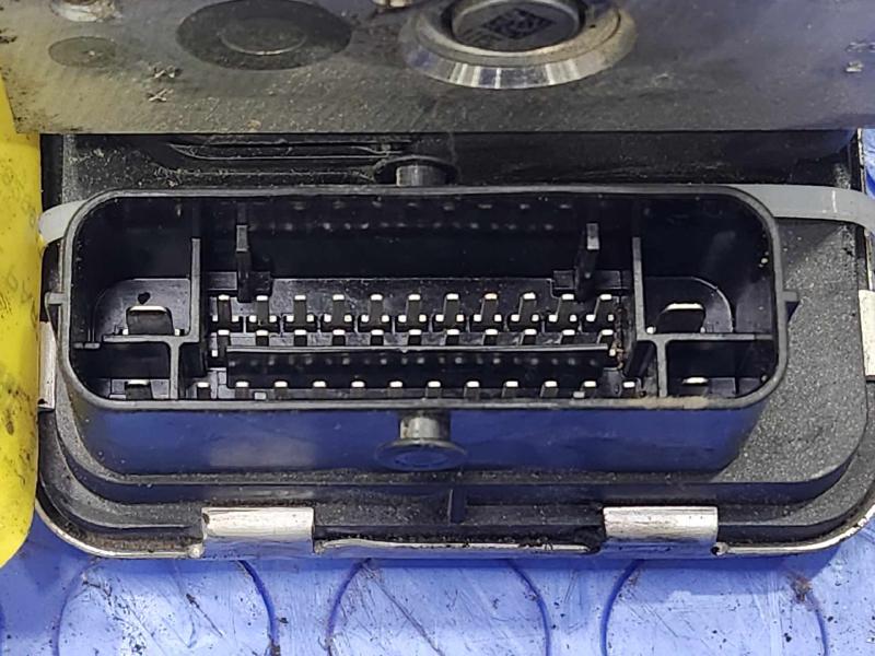 2019 Subaru Crosstrek ABS Anti Lock Brake Pump Modulator Assembly Eye Sight OEM 27596FL170