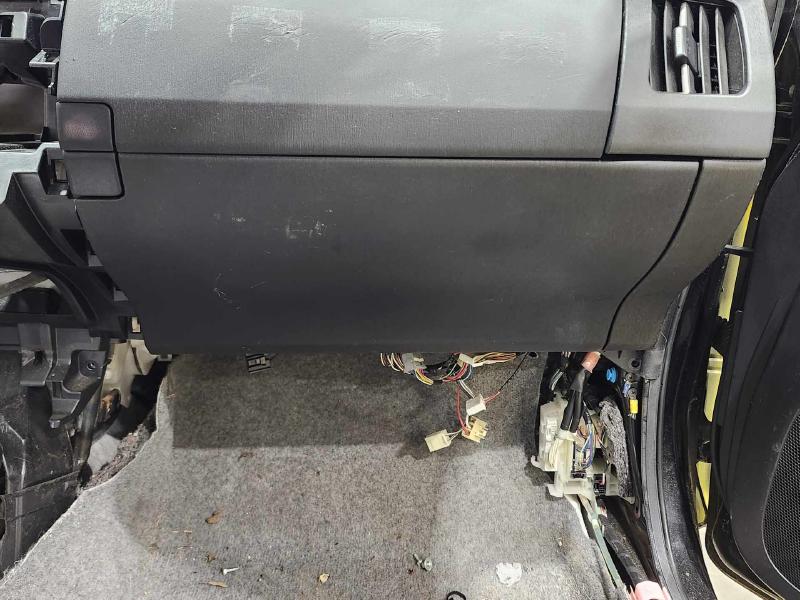 2013 Toyota Prius Glove Box