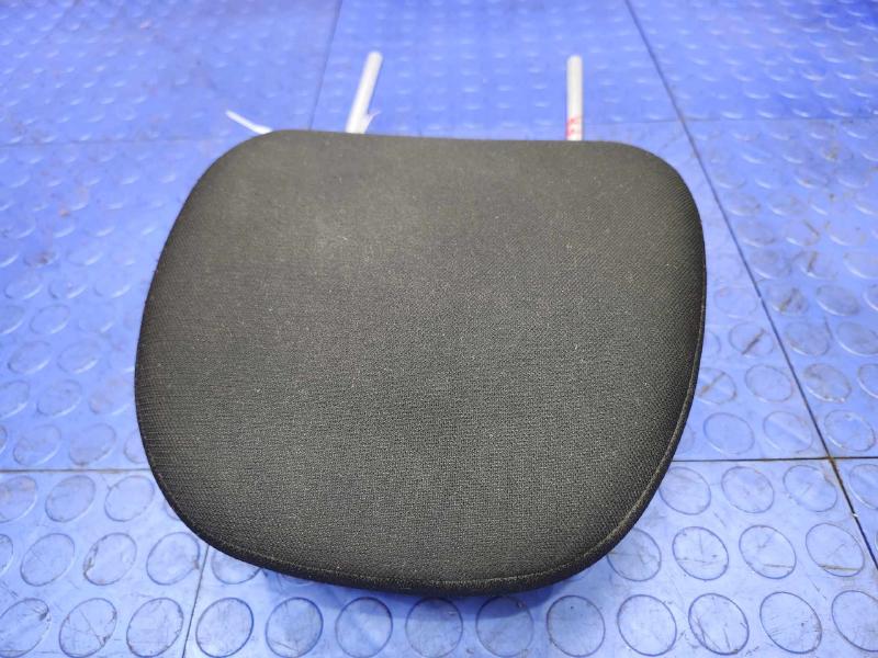 2017 Mitsubishi Outlander Headrest