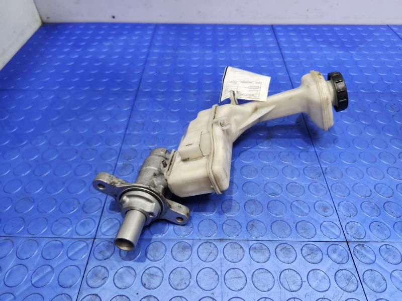 2016 Nissan Rogue Master Cylinder