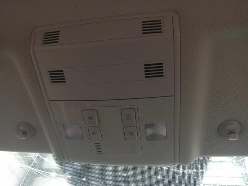 2019 Volkswagen Jetta Front Console