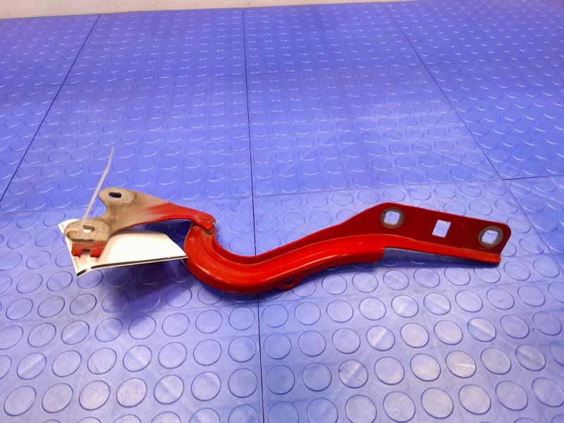 2018 Chevrolet Cruze Hood Hinge
