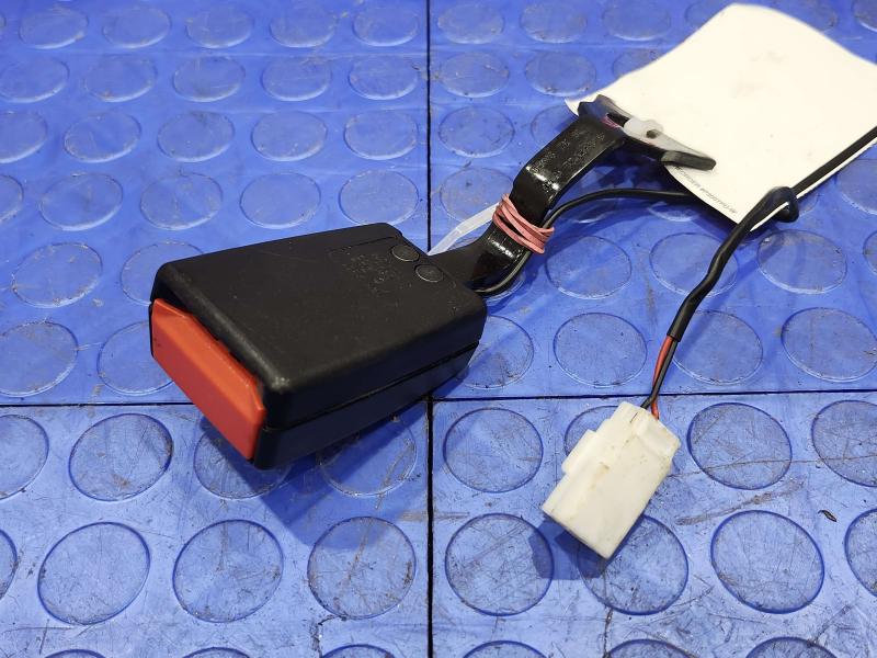 2011 Maserati Quattroporte Rear Seat Belt