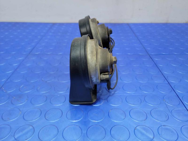 2013 Ford F-350 Super Duty Horn