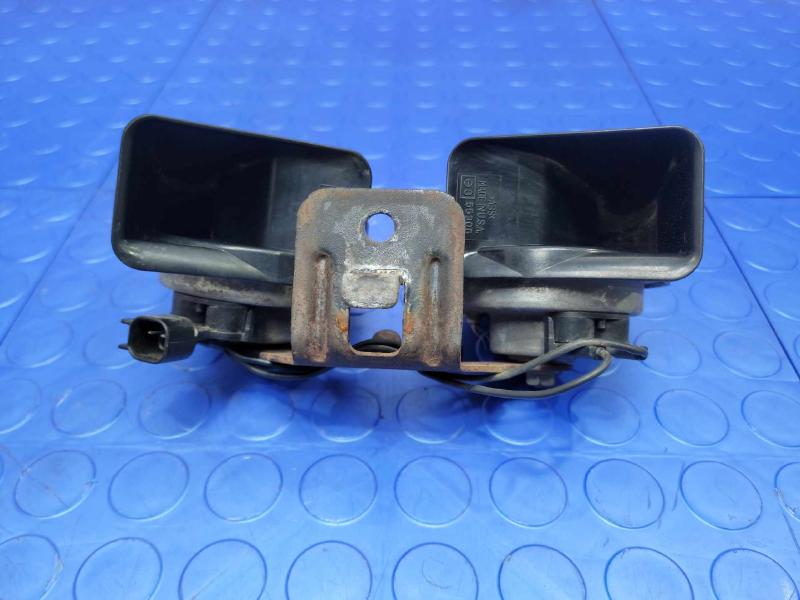 2013 Ford F-350 Super Duty Horn