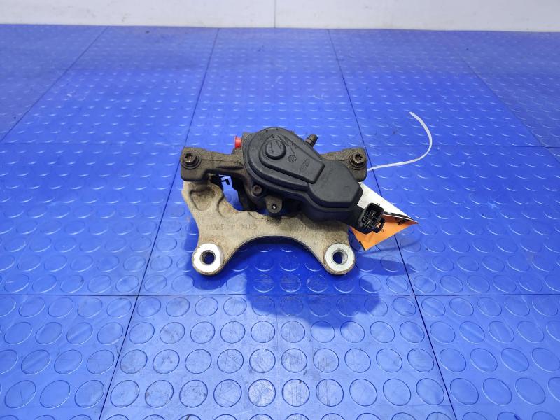 2015 Ford F-150 Caliper