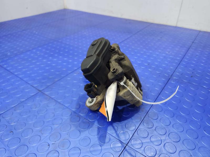 2015 Ford F-150 Caliper