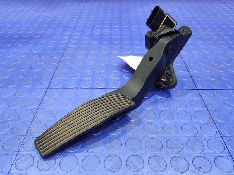 2009 Chevrolet Malibu Pedal Assembly