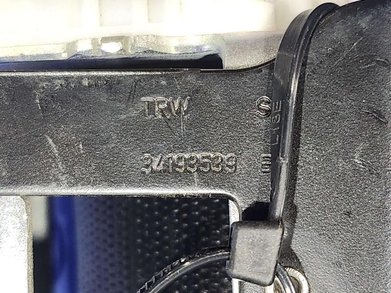 2017 BMW X1 Rear Seat Belt