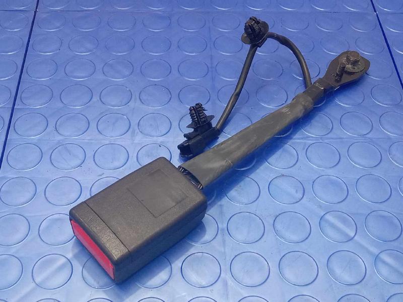 2017 Buick LaCrosse Front Seat Belt