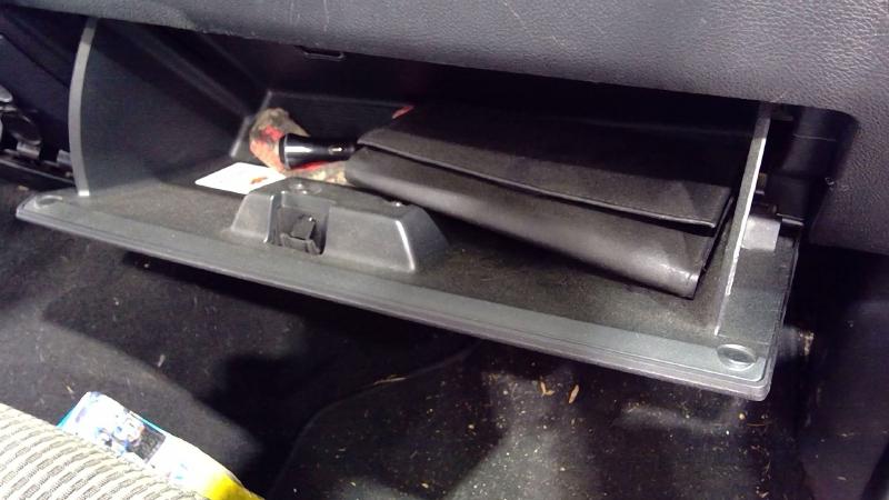 2011 Ram 1500 Glove Box