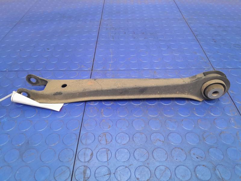 2017 GMC Acadia Lower Control Arm Rr