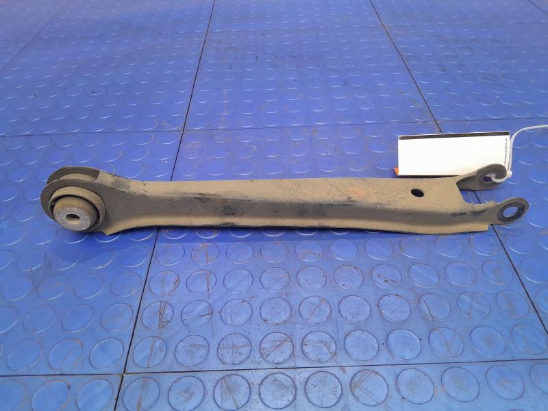 2017 GMC Acadia Lower Control Arm Rr