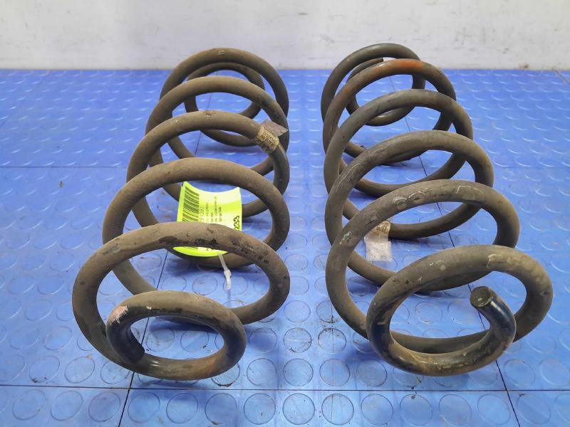 2015 Chevrolet Tahoe Coil/Air Spring