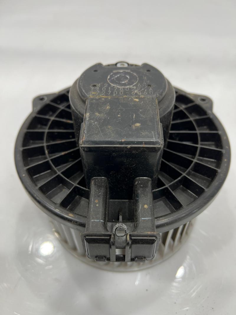 2013 - 2017 Subaru XV Crosstrek Heater AC Blower Motor Assembly OEM 72223FJ000