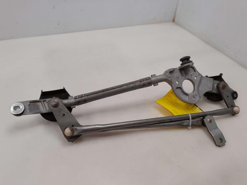 2015 - 2019 Subaru Outback Subaru Legacy Front Windshield Wiper Linkage OEM 86513AL02A