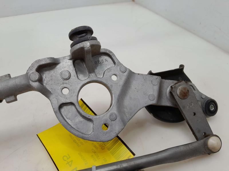 2015 - 2019 Subaru Outback Subaru Legacy Front Windshield Wiper Linkage OEM 86513AL02A