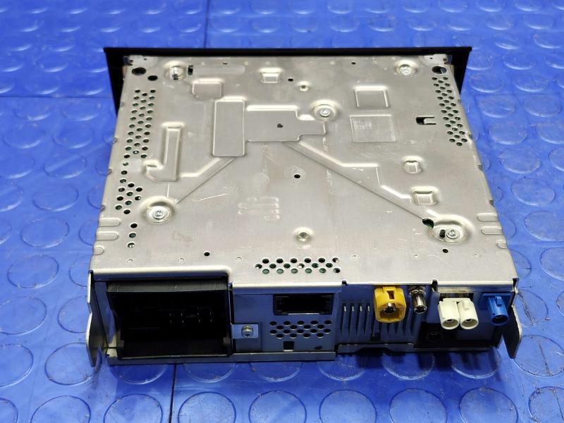 2018 Audi A4 A5 Radio Receiver Head Unit Genuine OEM Part 8W0035652G