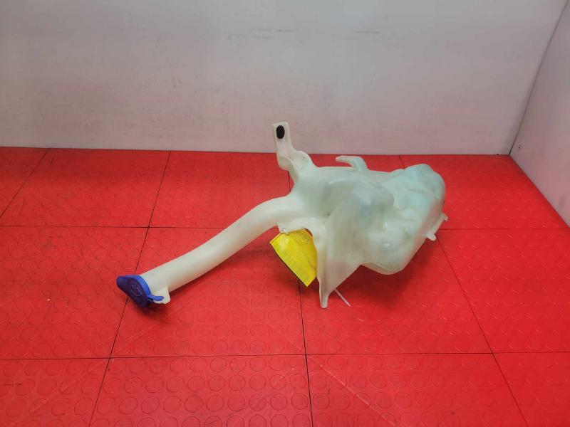 2013 Ford Fusion Washer Bottle