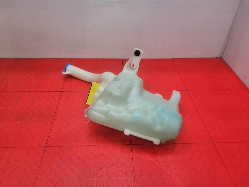 2013 Ford Fusion Washer Bottle