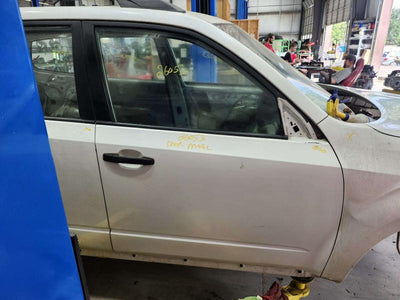 2011 Subaru Forester Front Door