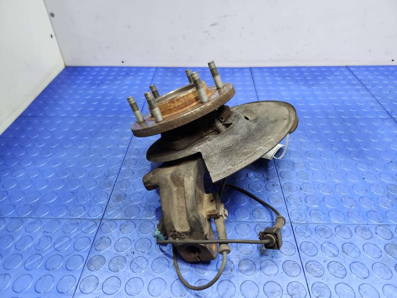 2007 Hummer H3 Spindle Knuckle Front