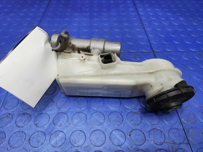 2016-2021 Honda Civic Brake Master Cylinder Assembly Genuine OEM 46100TBAA01