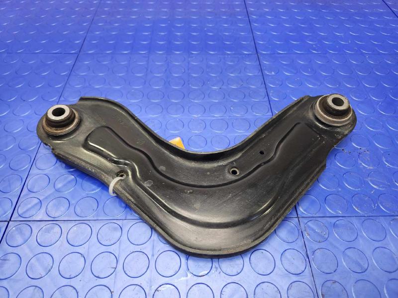 2021 Chrysler Voyager Upper Control Arm Rear