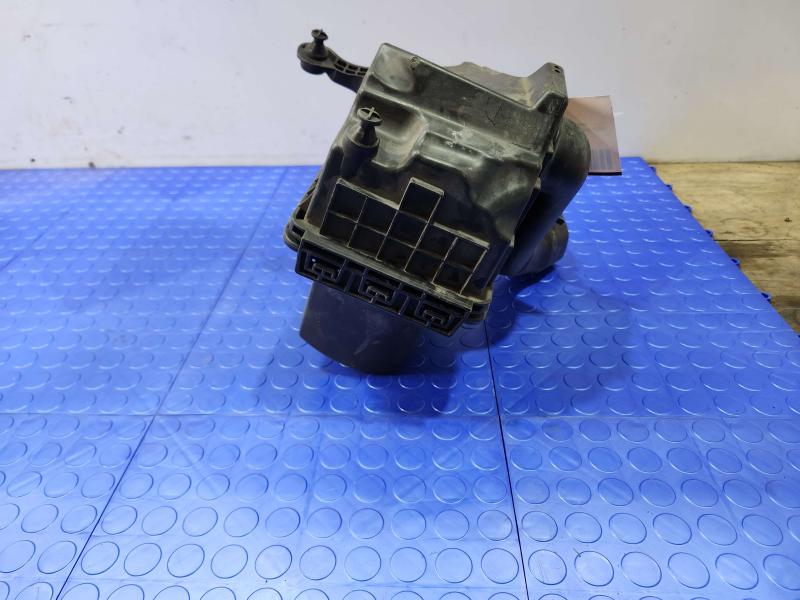 2015 Ford Transit Connect Air Cleaner