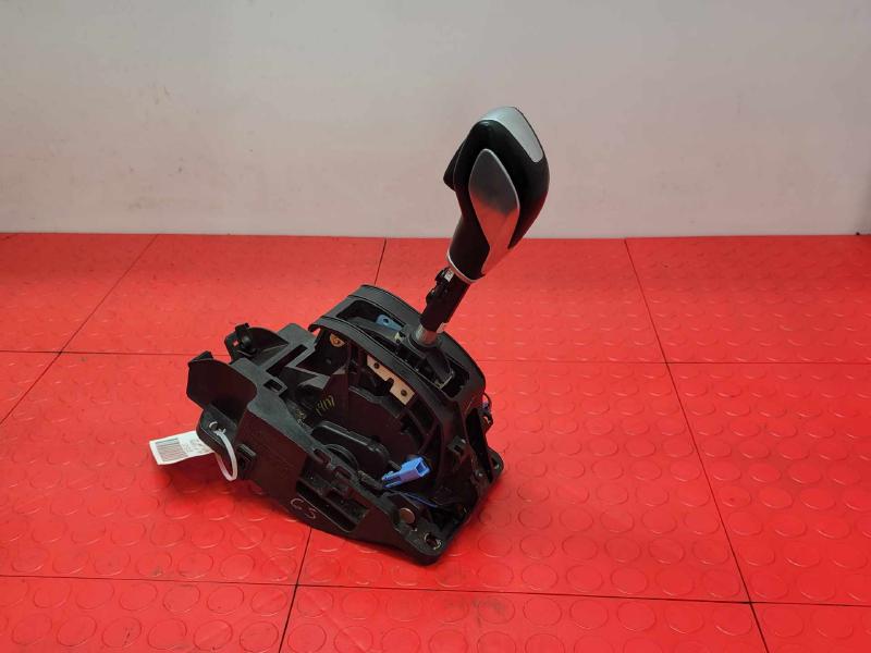 2013-2016 Ford Fusion Automatic Gear Shifter Assembly Genuine OEM DG9Z7210KD