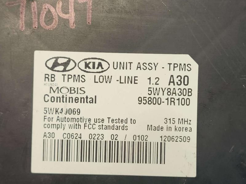 2012-2014 Hyundai Accent TPMS Air Pressure Monitor Control Module 958001R100