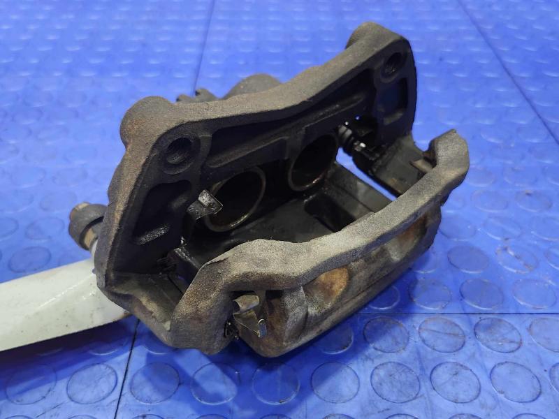 2008 Infiniti G35 Caliper