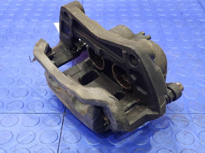 2008 Infiniti G35 Caliper