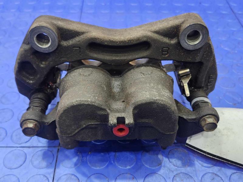 2008 Infiniti G35 Caliper