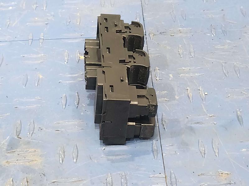 2015 Subaru Forester Door Switch Front